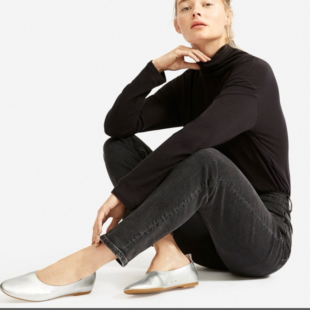 Everlane Day Glove Flats, Silver, Sleek Comfortable Design, size 10